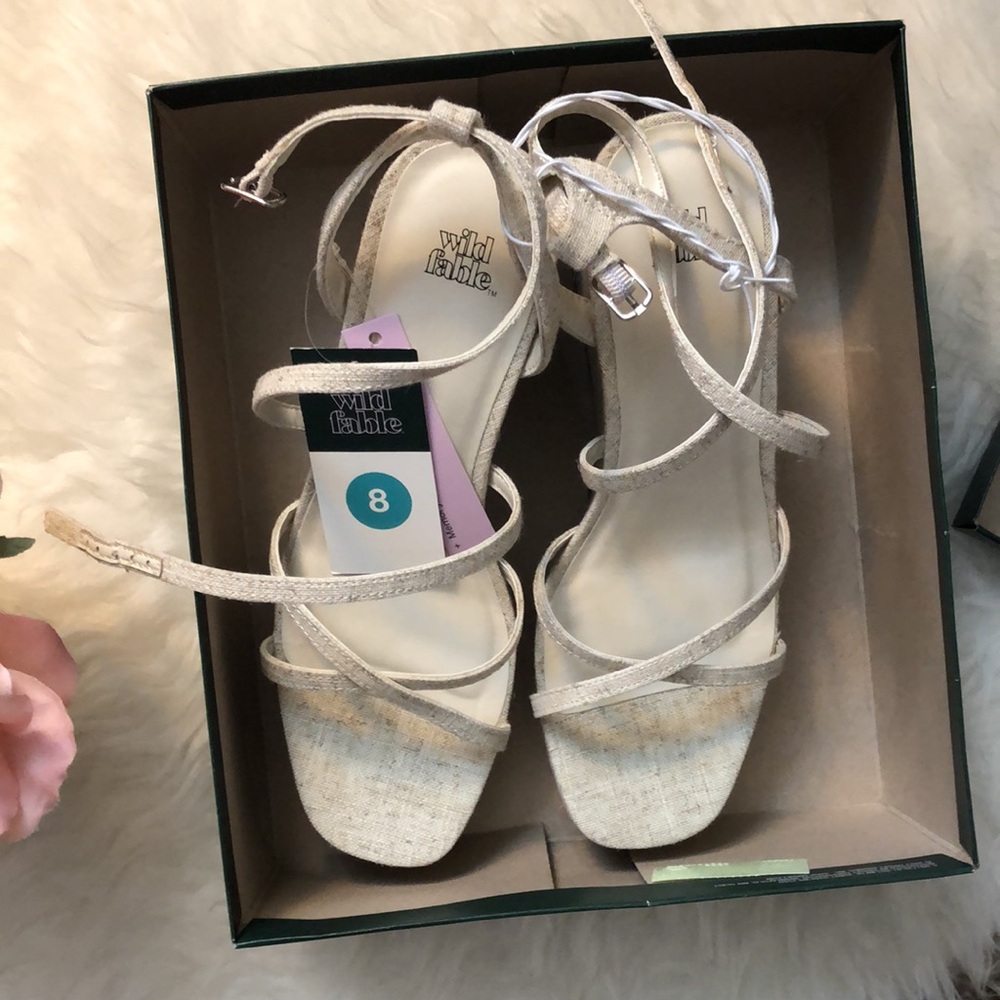 NIB • WILD FABLE • Beige Platform Strappy Sandals • Size 8 - Picture 7 of 13